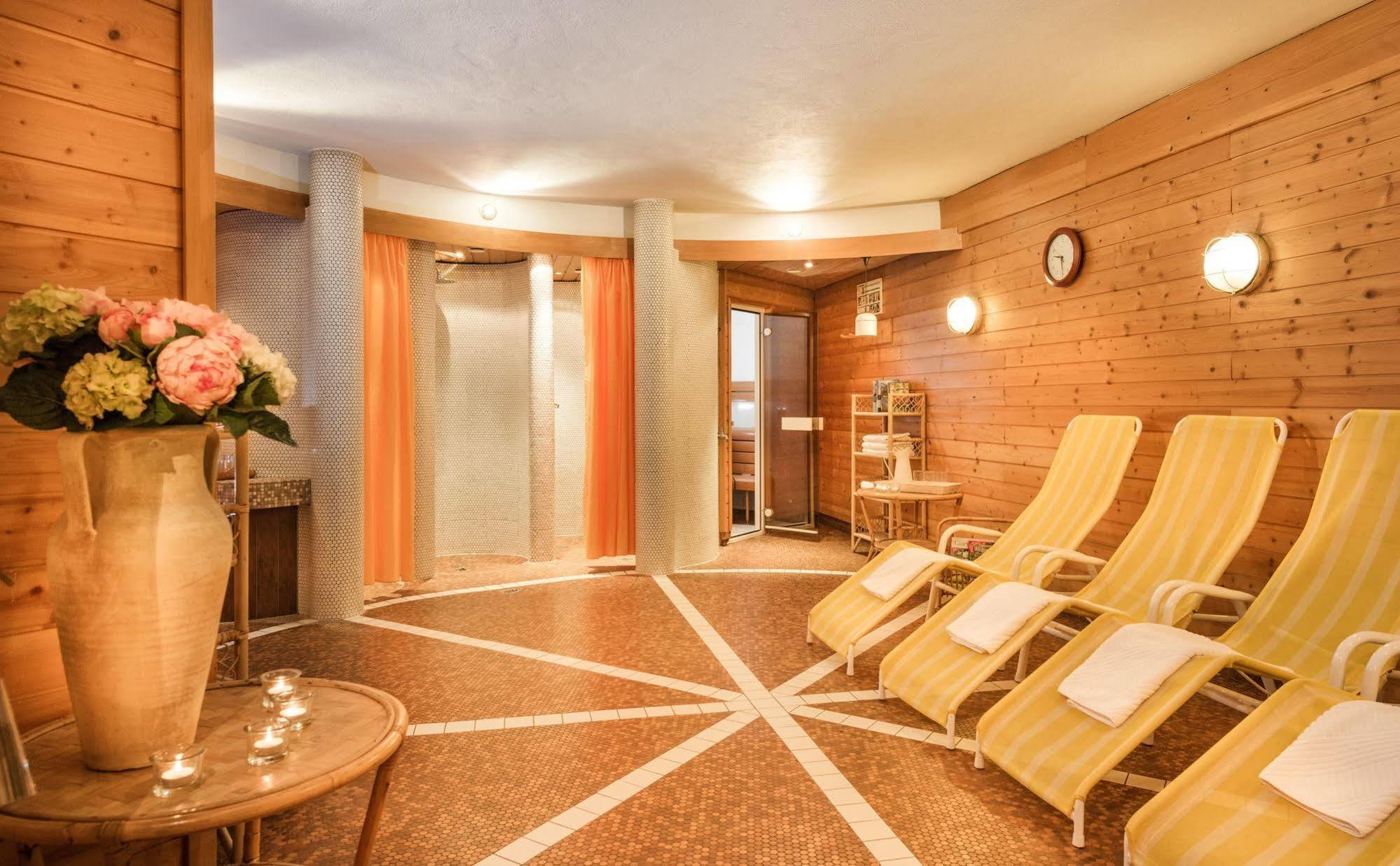 Landhotel Steindlwirt Дорфгаштайн Екстер'єр фото